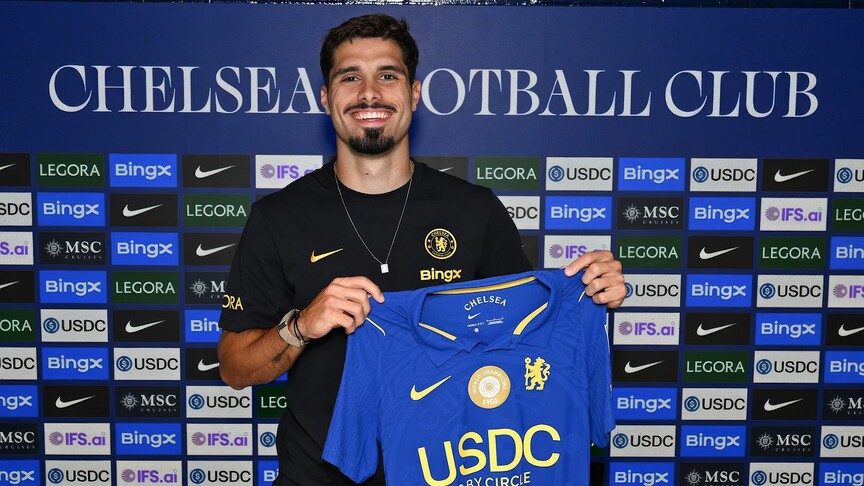 Chelsea'den Pedro Neto için 2032 yılına kadar geçerli yeni sözleşme
