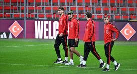 A Milli Futbol Takımı, Maurice Dufrasne Stadı'nda yürüyüş yaptı